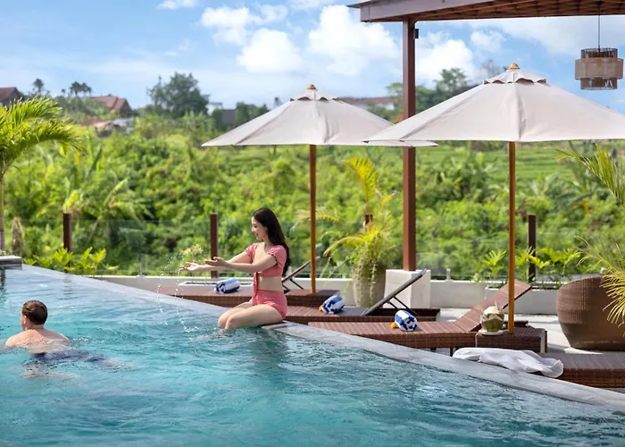 La Tropica Bali By Kanaya Hospitality Hotel 4*